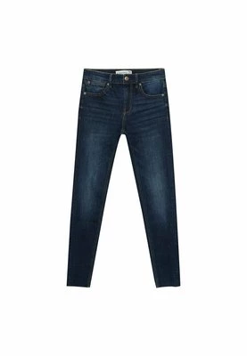 Jeansy Skinny Fit Stradivarius