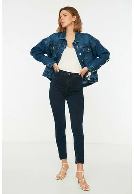 Jeansy Skinny Fit Trendyol