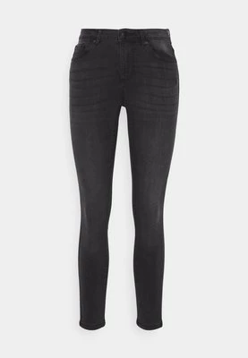 Jeansy Skinny Fit Vero Moda