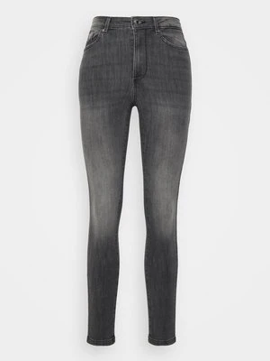 Jeansy Skinny Fit Vero Moda