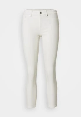 Jeansy Skinny Fit Vero Moda Petite