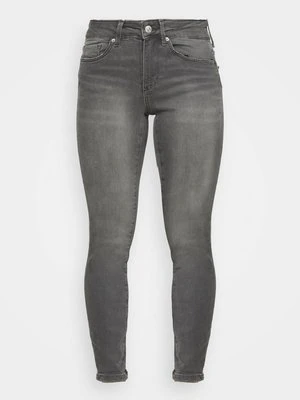 Jeansy Skinny Fit Vero Moda Petite