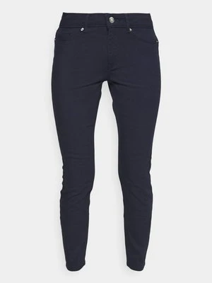 Jeansy Skinny Fit Vero Moda Petite