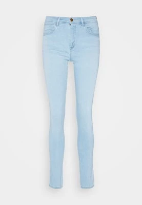 Jeansy Skinny Fit Wrangler