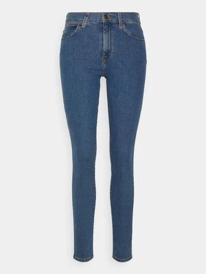Jeansy Skinny Fit Wrangler
