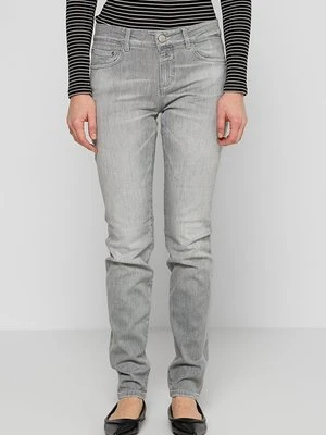 Jeansy Slim Fit closed