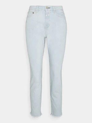 Jeansy Slim Fit closed