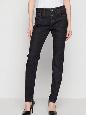 Jeansy Slim Fit closed