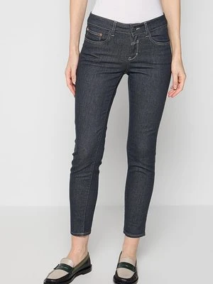 Jeansy Slim Fit closed