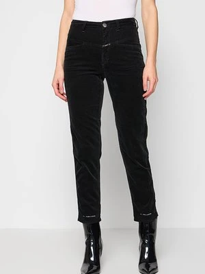 Jeansy Slim Fit closed