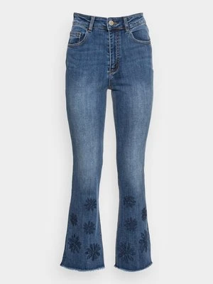 Jeansy Slim Fit Desigual niebieski denim