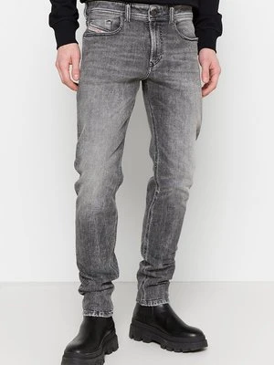 Jeansy Slim Fit Diesel