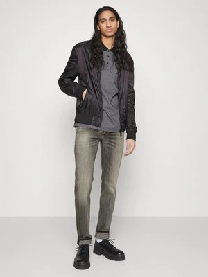 Jeansy Slim Fit Diesel