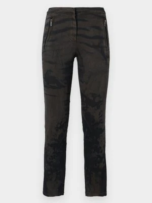 Jeansy Slim Fit Diesel