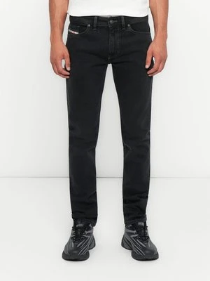 Jeansy Slim Fit Diesel