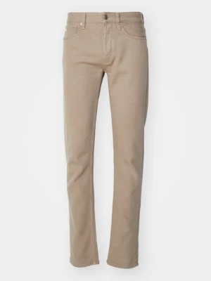 Jeansy Slim Fit Emporio Armani brązowy