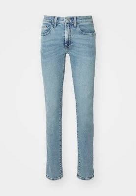 Jeansy Slim Fit GAP