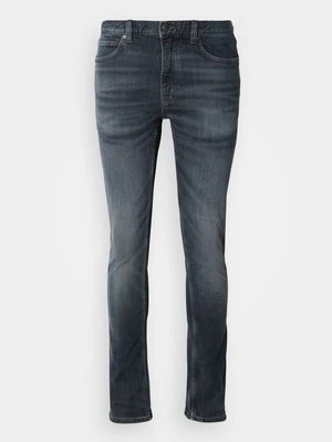 Jeansy Slim Fit HUGO