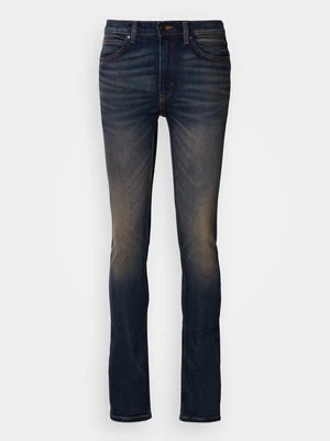 Jeansy Slim Fit HUGO