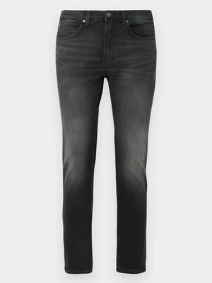 Jeansy Slim Fit HUGO