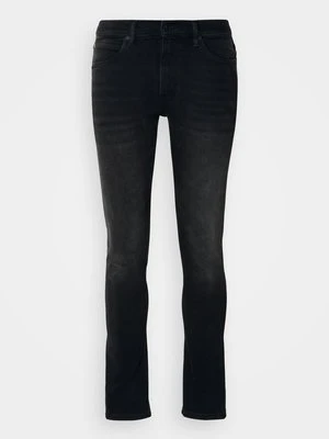 Jeansy Slim Fit HUGO