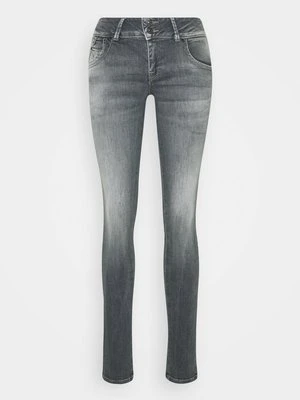 Jeansy Slim Fit LTB
