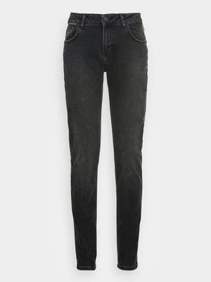 Jeansy Slim Fit LTB