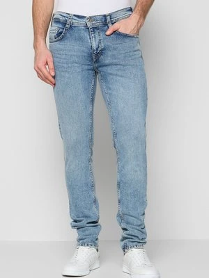 Jeansy Slim Fit mustang