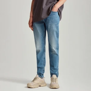 Jeansy slim fit niebieskie House
