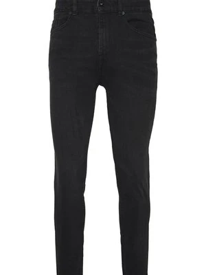 Jeansy Slim Fit Pier One