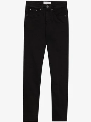 Jeansy Slim Fit Pier One