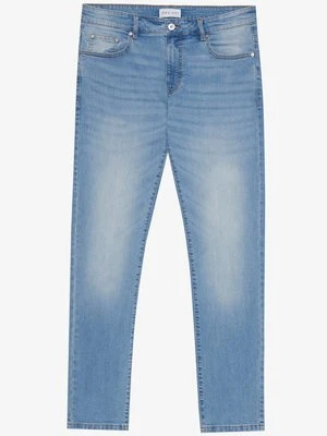 Jeansy Slim Fit Pier One