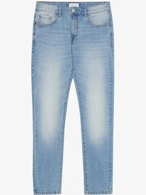 Jeansy Slim Fit Pier One