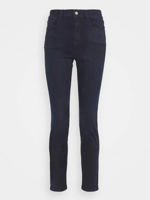 Jeansy Slim Fit RIANI