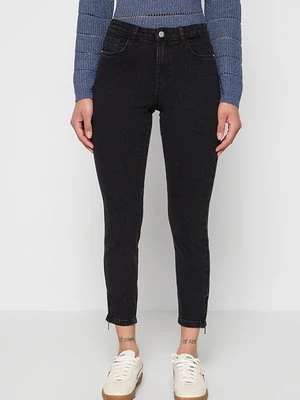Jeansy Slim Fit Vero Moda