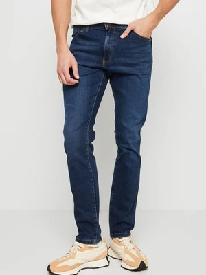 Jeansy Slim Fit Wrangler