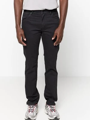 Jeansy Slim Fit Wrangler
