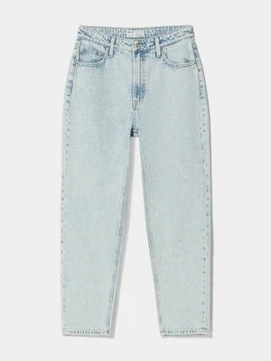Jeansy Straight Leg Bershka