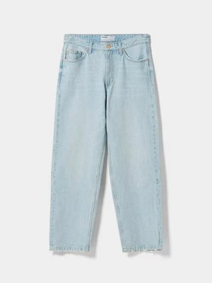 Jeansy Straight Leg Bershka jasnoniebieski
