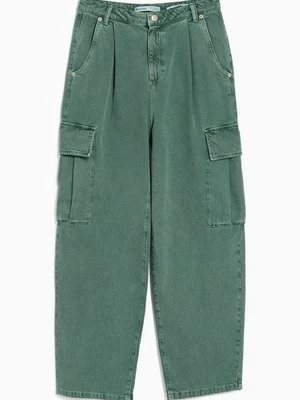 Jeansy Straight Leg Bershka