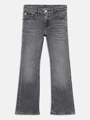 Jeansy Straight Leg Calvin Klein