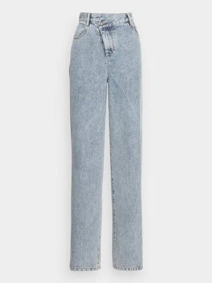 Jeansy Straight Leg CMEO COLLECTIVE