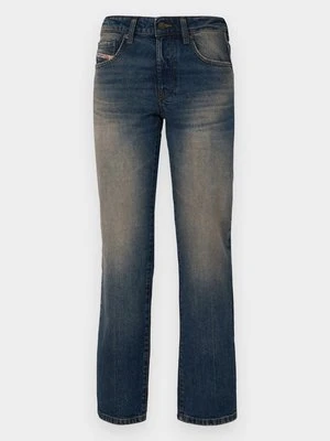 Jeansy Straight Leg Diesel