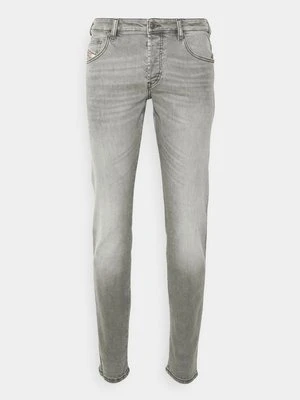 Jeansy Straight Leg Diesel