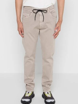 Jeansy Straight Leg Diesel