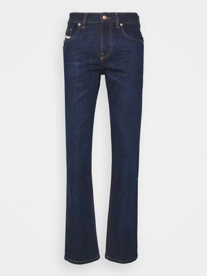 Jeansy Straight Leg Diesel