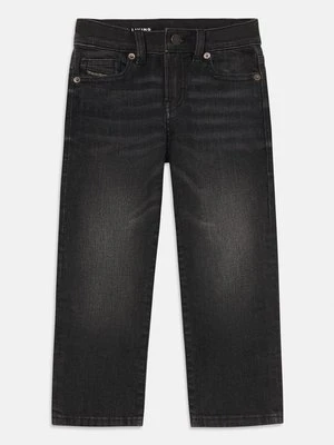 Jeansy Straight Leg Diesel