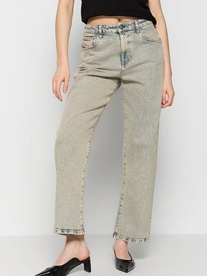 Jeansy Straight Leg Diesel