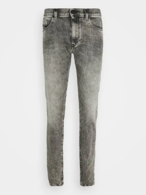 Jeansy Straight Leg Diesel