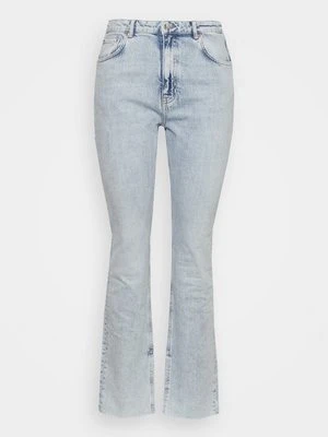 Jeansy Straight Leg Gina Tricot